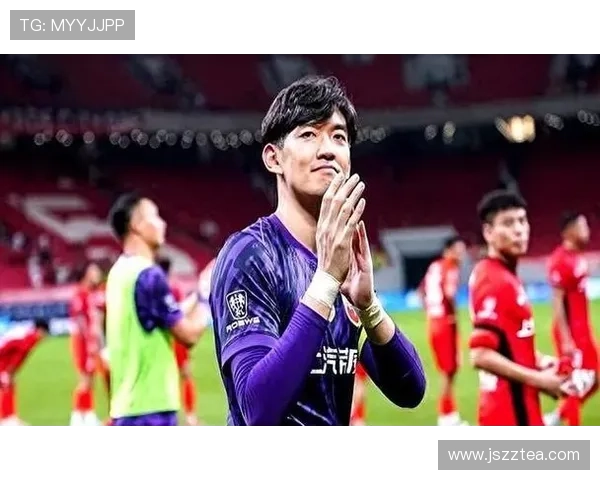 亚冠赛事激战正酣 中超豪门能否再创辉煌挑战亚洲足球之巅 - 副本